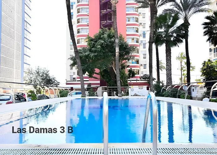 Las Damas 3B Beach Front - Pool & Parking